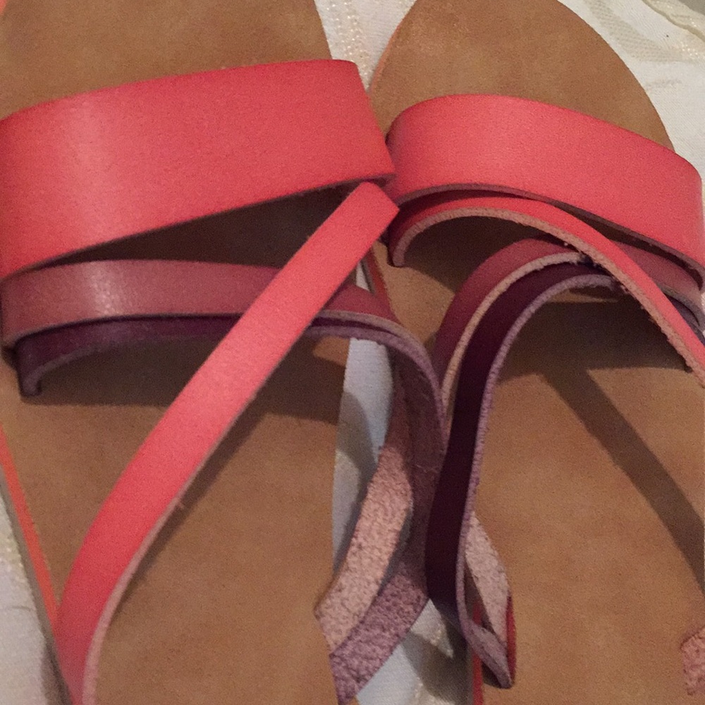 Sandals - Picture 2 of 3